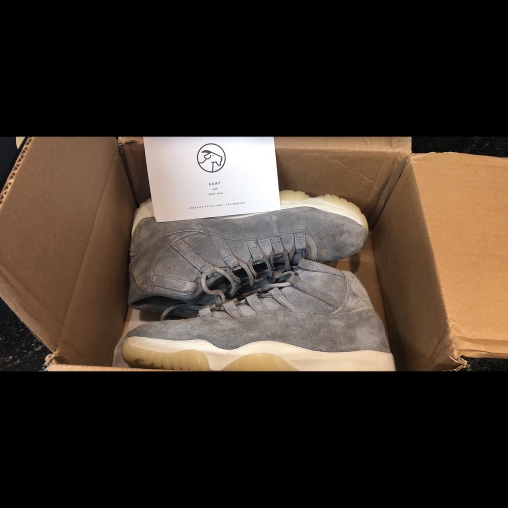 Jordan premium 11s